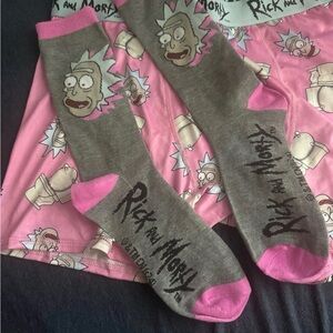 RICK and MORTY Men’s Boxer Briefs & Socks Set (Size Small) + BONUS GIFT